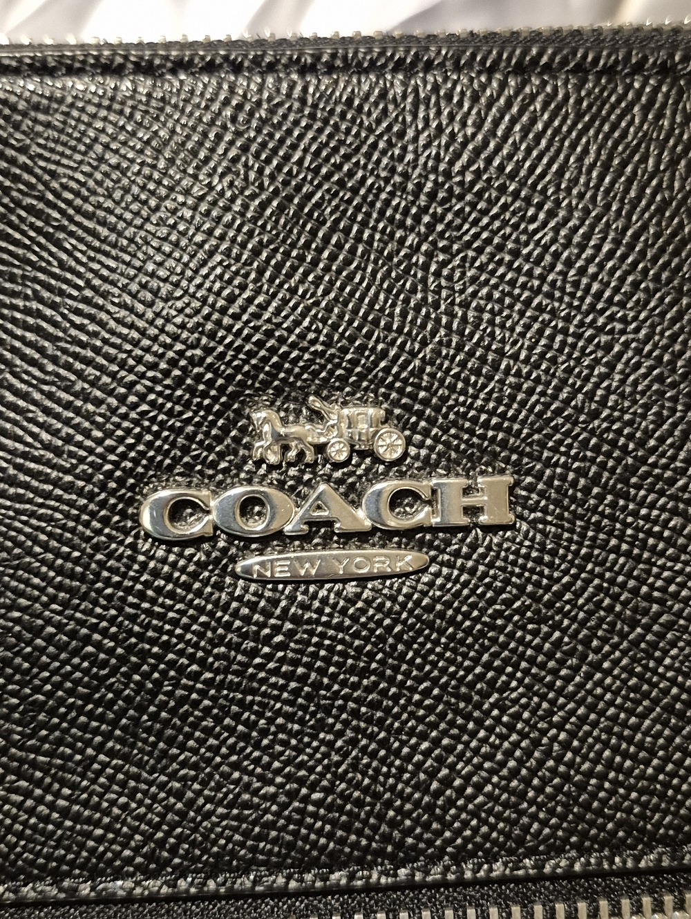 Coach Gallery Tote Black - Picture 4 of 6